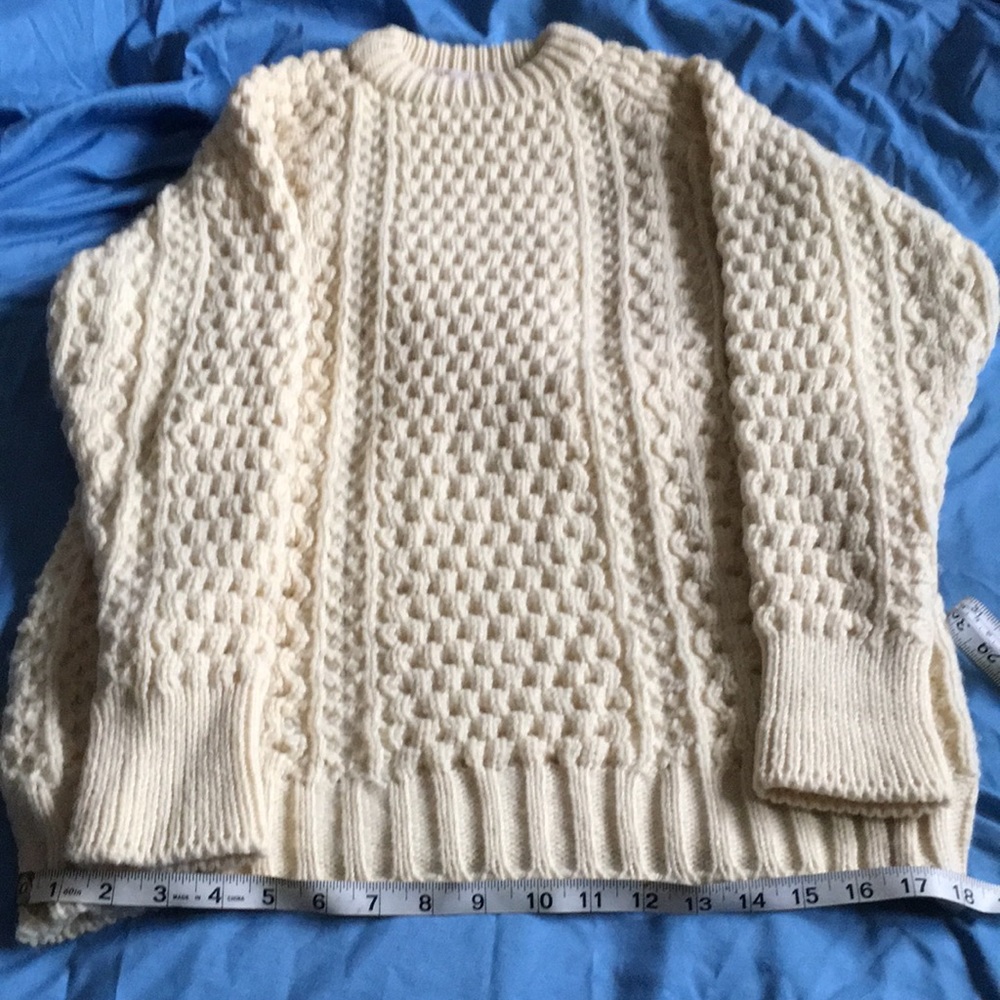 Gently used cream colored Woman’s Irish Knit Sweater  size XL